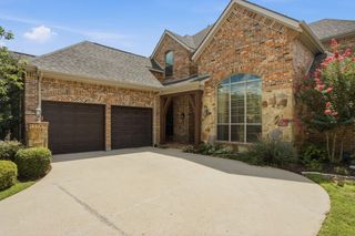 8504 Jefferson Way, Lantana, TX 76226