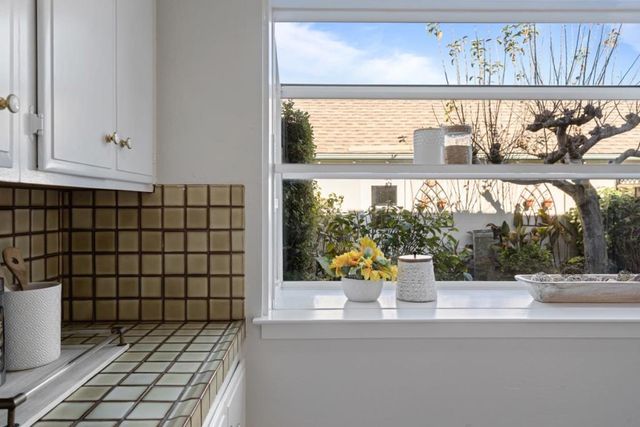 1023 Lark Lane, Foster City, CA 94404