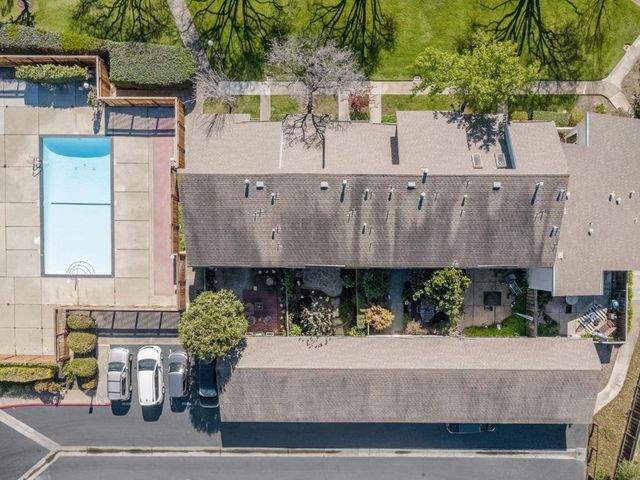 1023 Lark Lane, Foster City, CA 94404