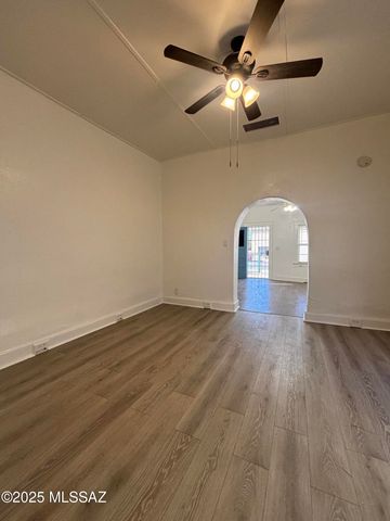 531 S Main Avenue, Tucson, AZ 85701
