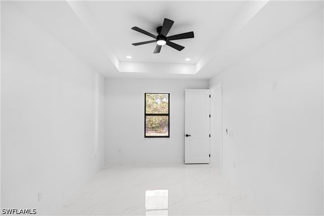 1113 Enrique ST E, Lehigh Acres, FL 33974