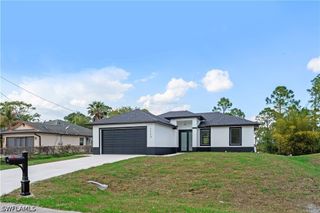 1113 Enrique ST E, Lehigh Acres, FL 33974