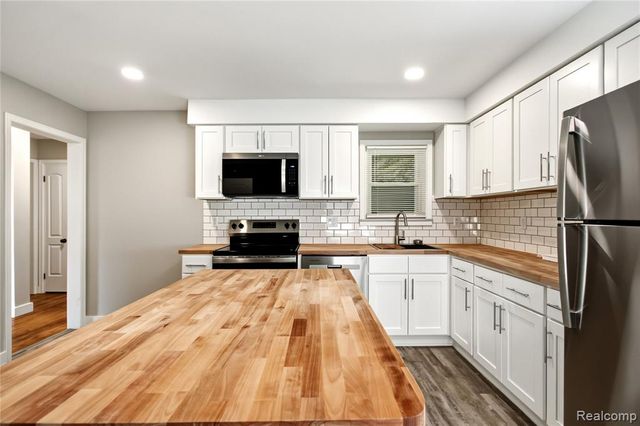 14314 Southfield Freeway, Detroit, MI 48223