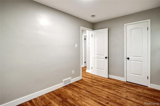14314 Southfield Freeway, Detroit, MI 48223