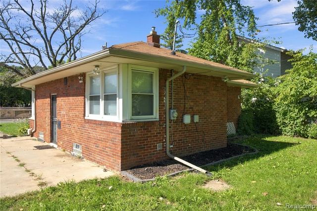 14314 Southfield Freeway, Detroit, MI 48223