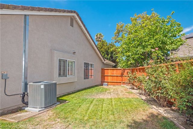 5824 Thornhill Drive, Riverside, CA 92507