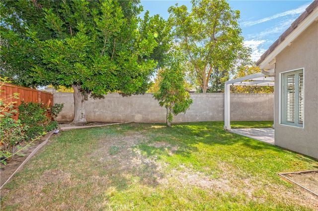 5824 Thornhill Drive, Riverside, CA 92507