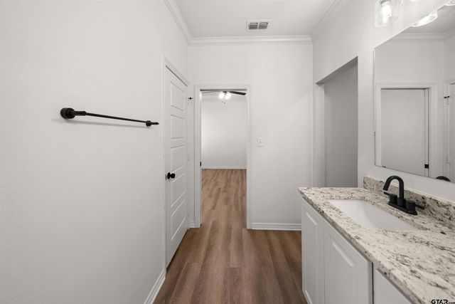 2716 Royal Village Way, Tyler, TX 75701