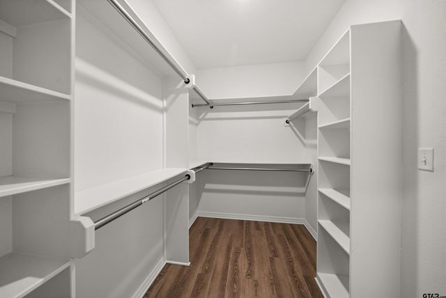 2716 Royal Village Way, Tyler, TX 75701