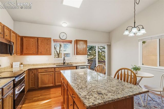 1644 Pinon Glen Circle, Colorado Springs, CO 80919