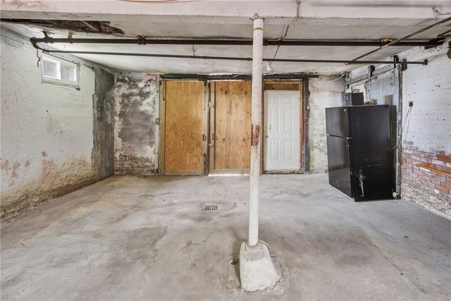 43 Sunset Avenue, Providence, RI 02909