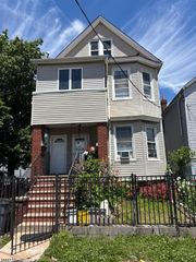 957 Olive St, Elizabeth City, NJ 07201