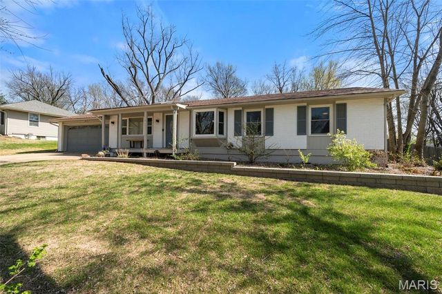 47 Judy Drive, St Charles, MO 63301