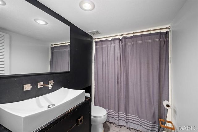 47 Judy Drive, St Charles, MO 63301