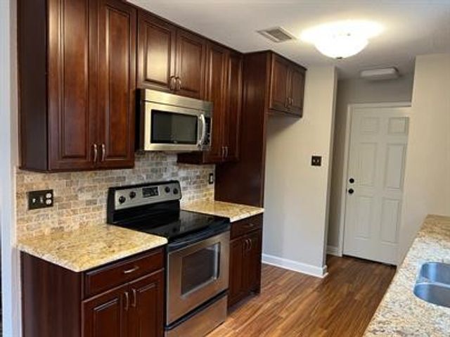 110 Windmill Ridge Drive, Rockwall, TX 75032