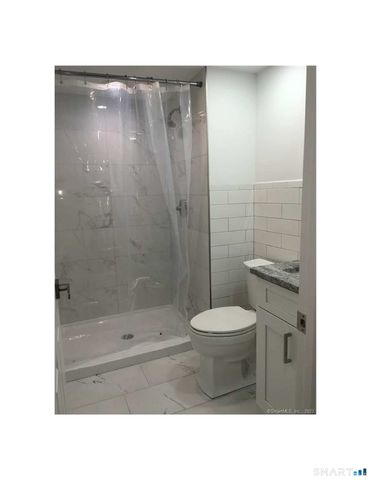 3 Woods Hollow Court 3, Avon, CT 06001