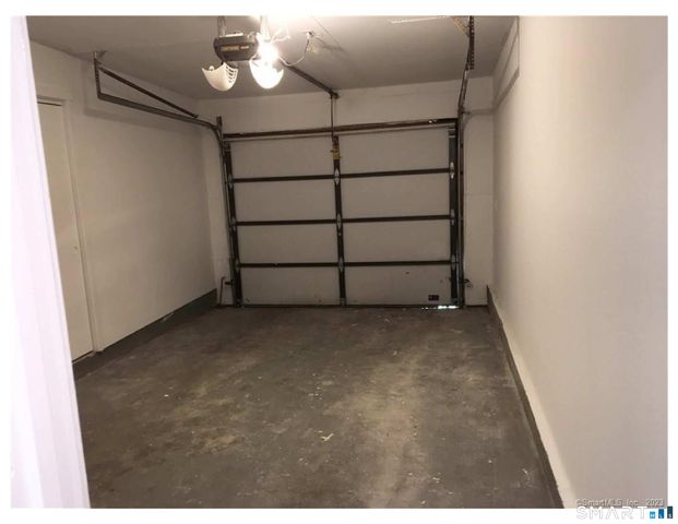 3 Woods Hollow Court 3, Avon, CT 06001