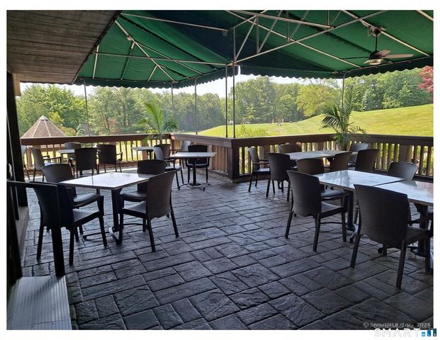 3 Woods Hollow Court 3, Avon, CT 06001