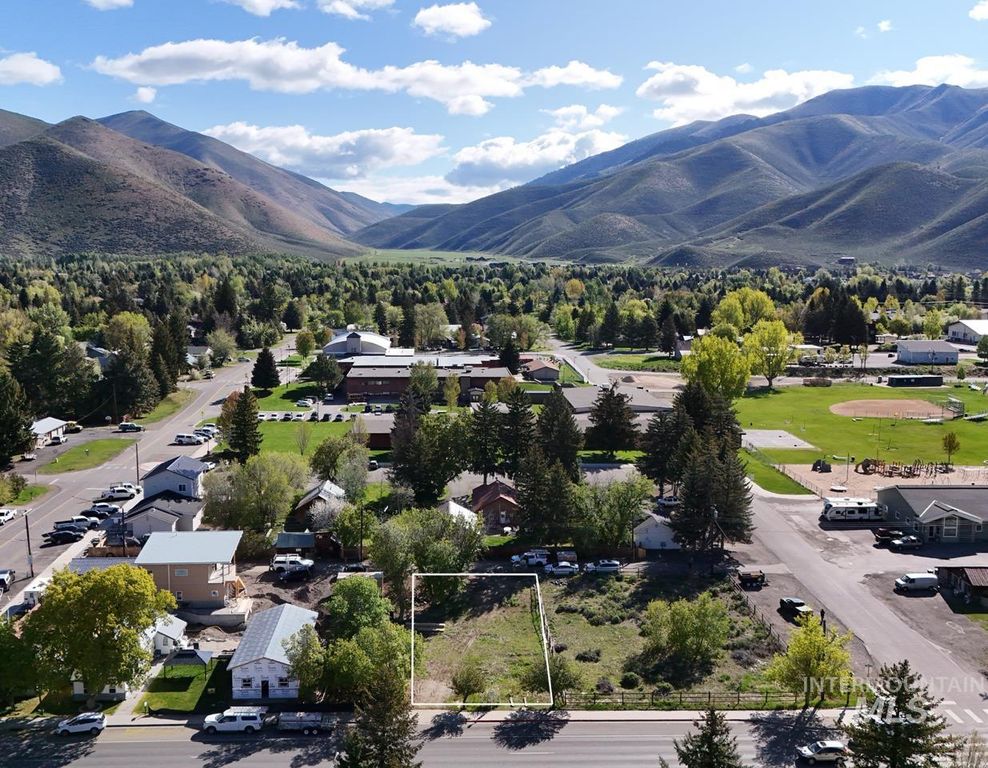 510 S Main Street, Hailey, ID 83333