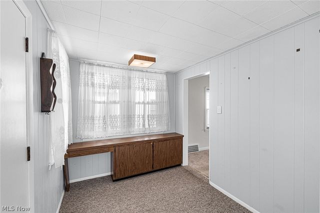 424 E 326th Street, Willowick, OH 44095