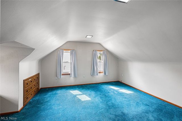 424 E 326th Street, Willowick, OH 44095