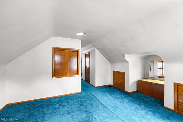 424 E 326th Street, Willowick, OH 44095