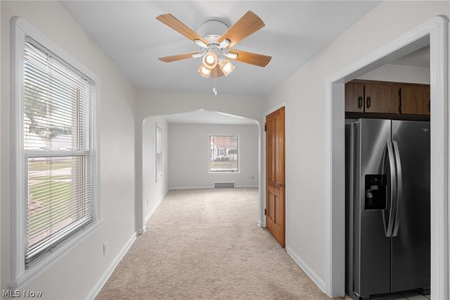 424 E 326th Street, Willowick, OH 44095