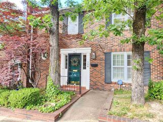 136 Cambridge Place # 136, Little Rock, AR 72227