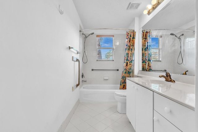 7735 Yardley Drive 201, Tamarac, FL 33321