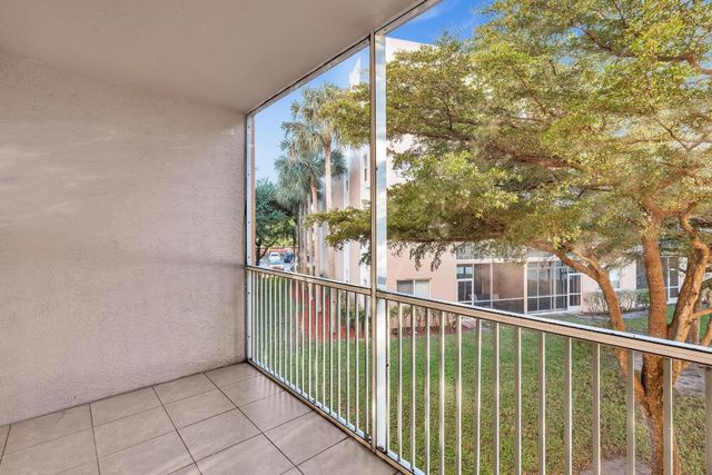 7735 Yardley Drive 201, Tamarac, FL 33321