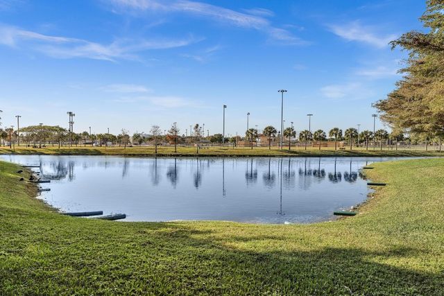 7735 Yardley Drive 201, Tamarac, FL 33321