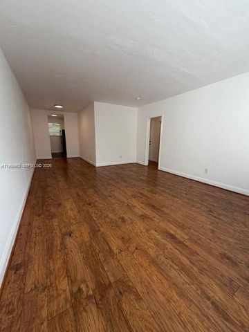 9300 E Bay Harbor Dr 202, Bay Harbor Islands, FL 33154