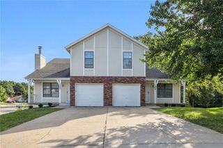 1330 & 1364 N Mart-Way Drive, Olathe, KS 66061