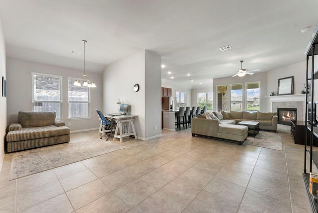3635 Lake Bend Shore Drive, Spring, TX 77386