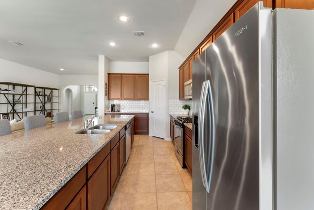 3635 Lake Bend Shore Drive, Spring, TX 77386