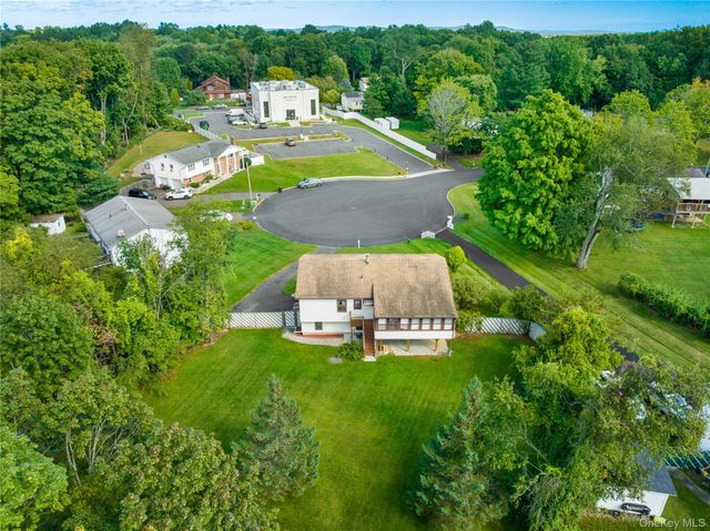 7 Roxbury Court, Spring Valley, NY 10977