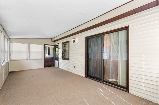7 Roxbury Court, Spring Valley, NY 10977