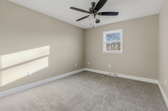 2530 N LAKE OF THE WOOD RD, Columbia, MO 65202