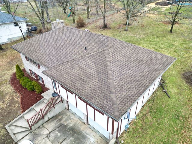 2530 N LAKE OF THE WOOD RD, Columbia, MO 65202