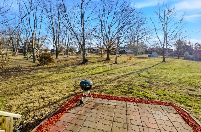 2530 N LAKE OF THE WOOD RD, Columbia, MO 65202