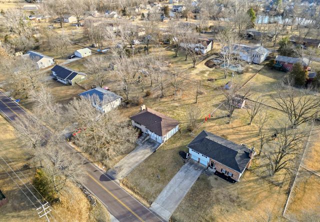 2530 N LAKE OF THE WOOD RD, Columbia, MO 65202