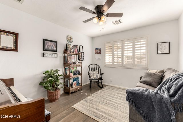 11516 E MADERO Avenue, Mesa, AZ 85209