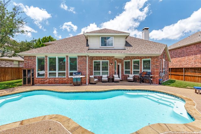 9125 Parson Drive, Lantana, TX 76226