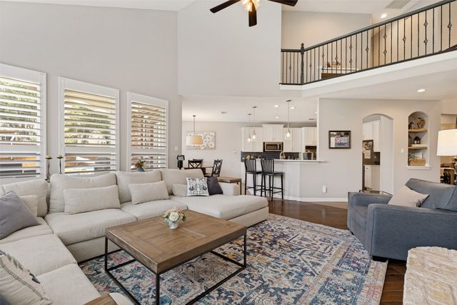 9125 Parson Drive, Lantana, TX 76226