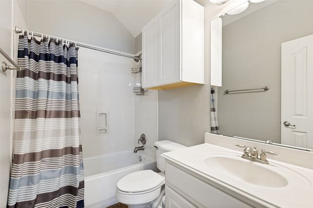 9125 Parson Drive, Lantana, TX 76226