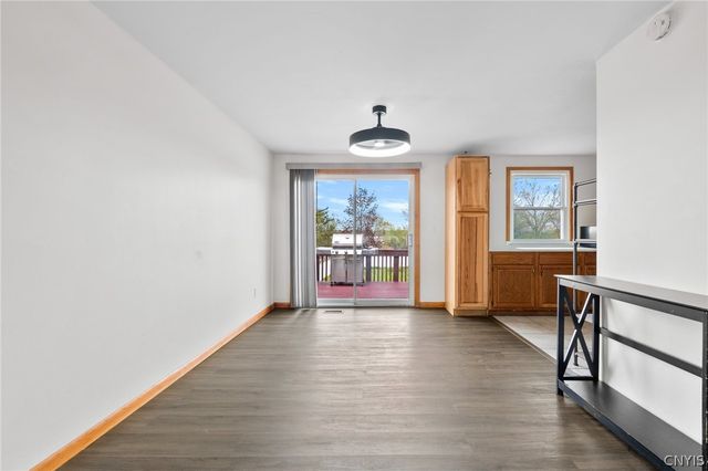 126 Alhan Parkway, Geddes, NY 13209