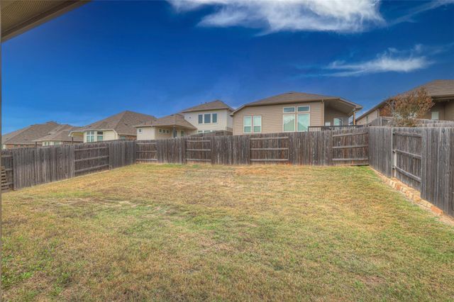 908 Leadtree LOOP, Buda, TX 78610