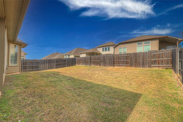 908 Leadtree LOOP, Buda, TX 78610