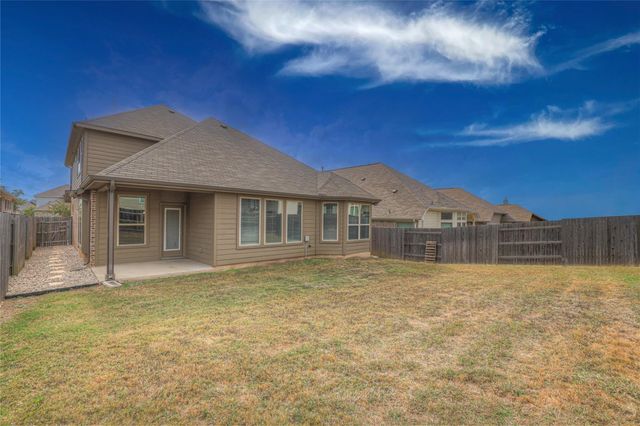 908 Leadtree LOOP, Buda, TX 78610