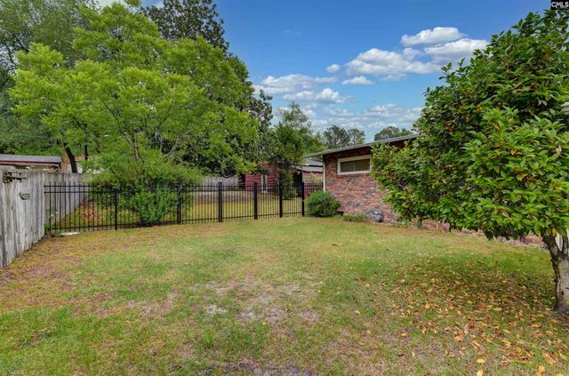 2027 LEESBURG Road, Columbia, SC 29209